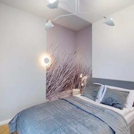 Apartman Grey A Z Basenem Letnim By Holiday&sun
